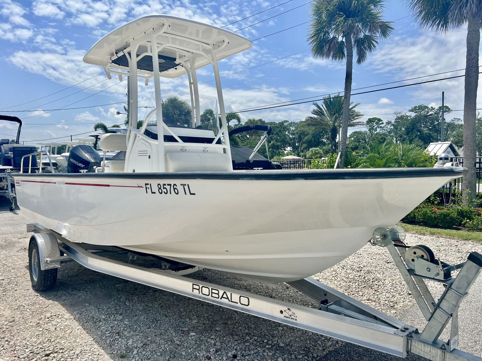 2023 Boston whaler 210 montauk Montauk 21-20