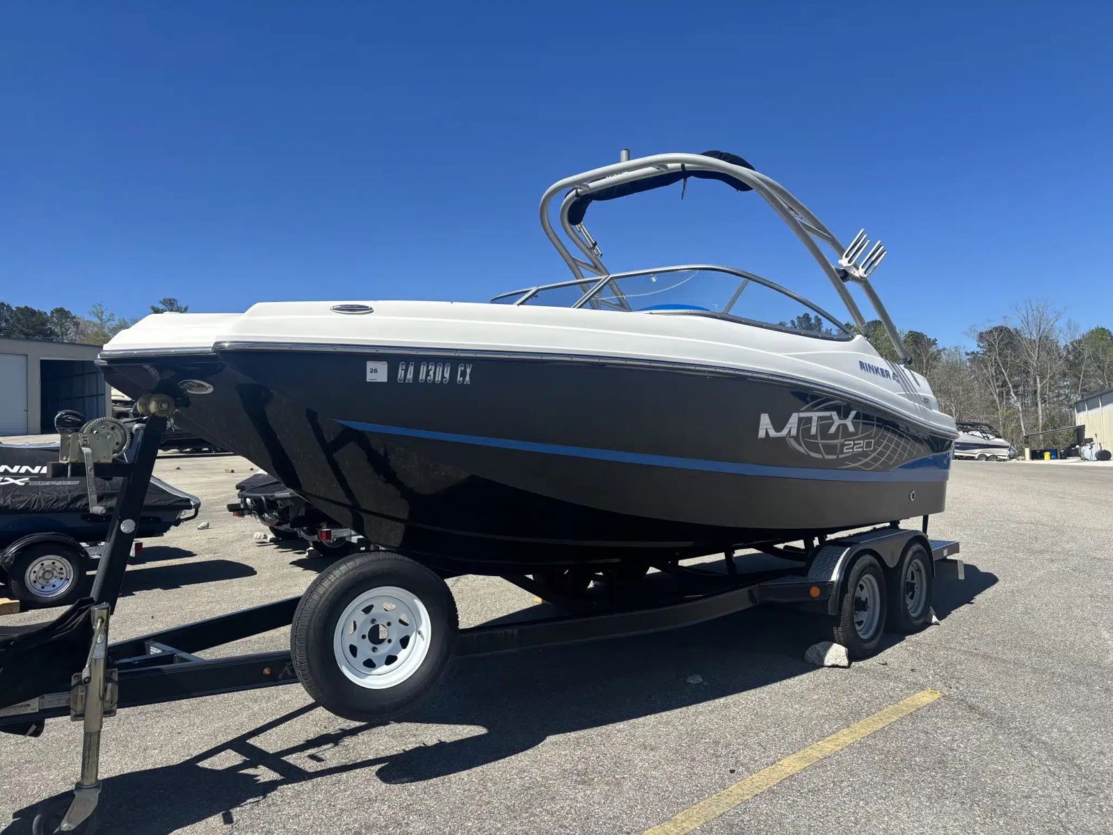 2012 Rinker 220 MTX - 2