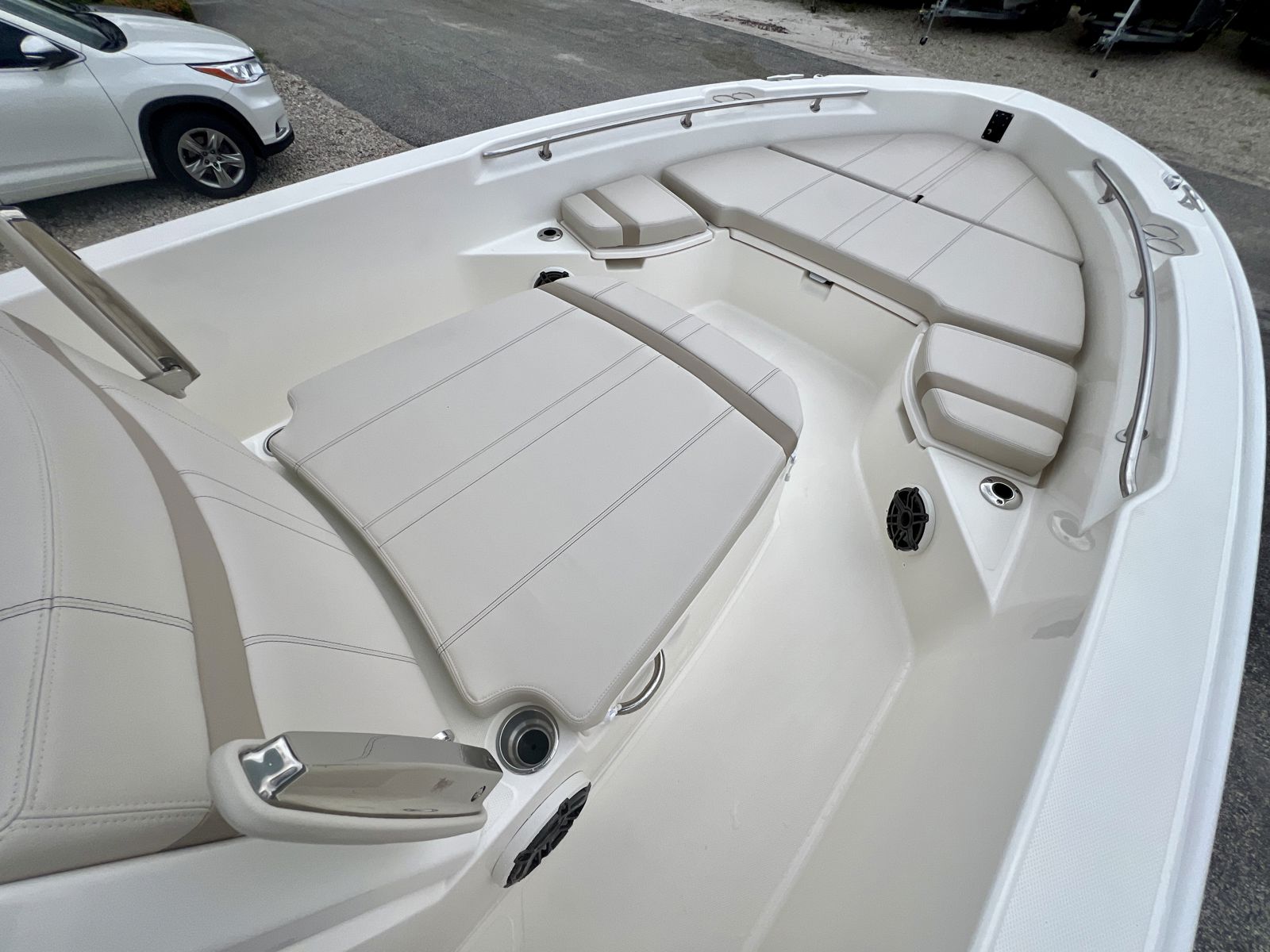 2026 Boston whaler 25DNT-28