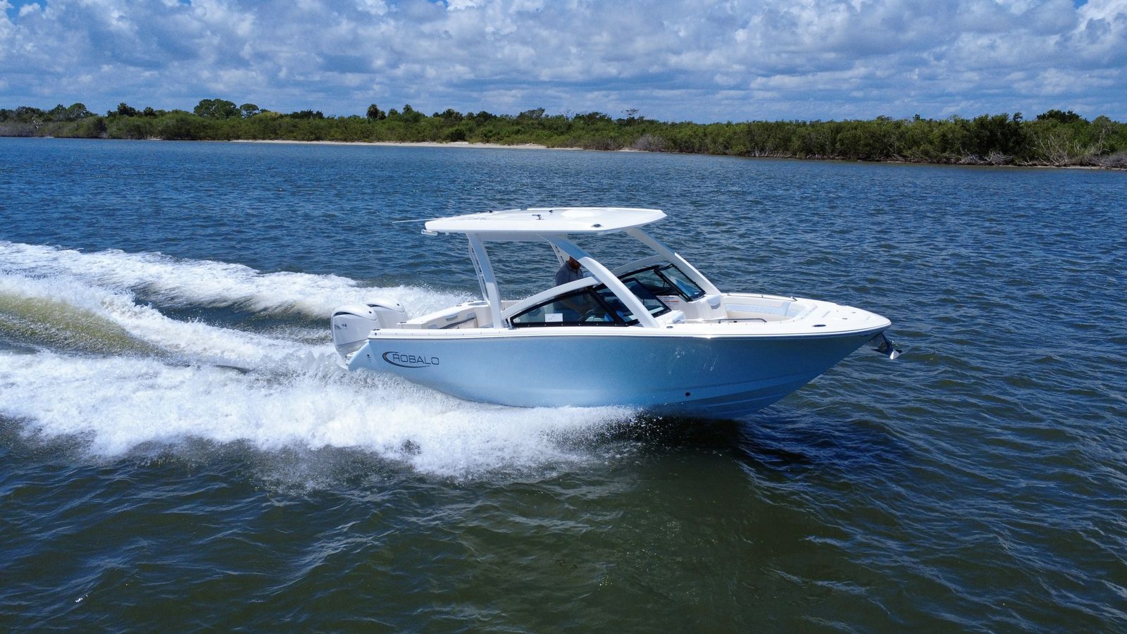 2025 Robalo R257-56