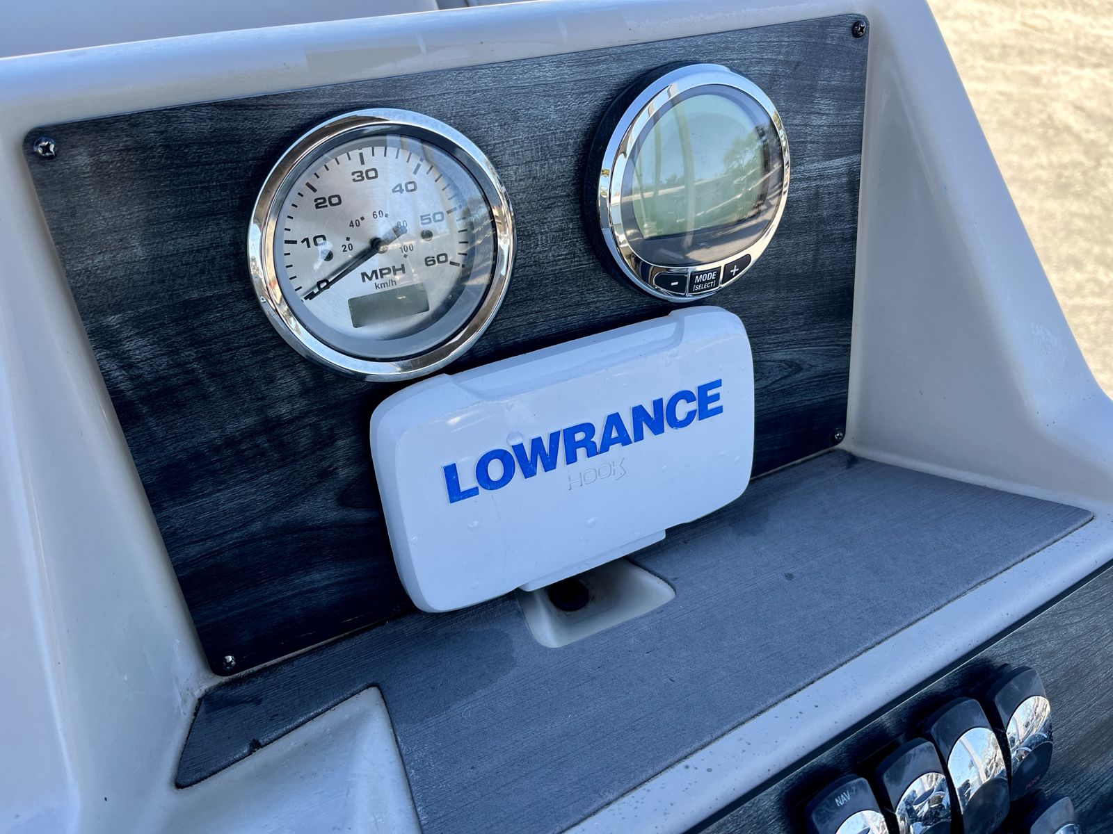 2023 Harris 230 Cruiser-14