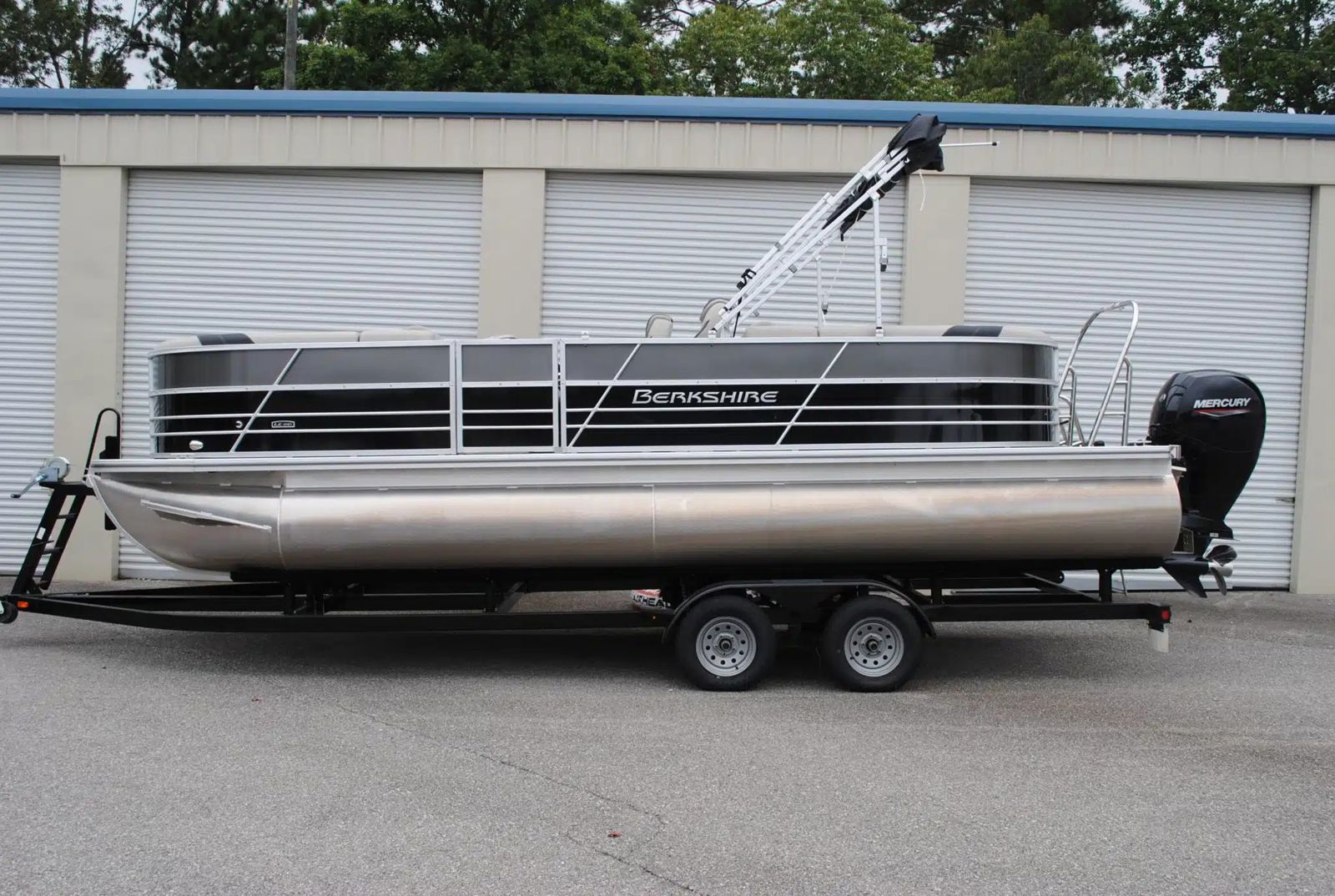 2023 Berkshire 24 LE RFX