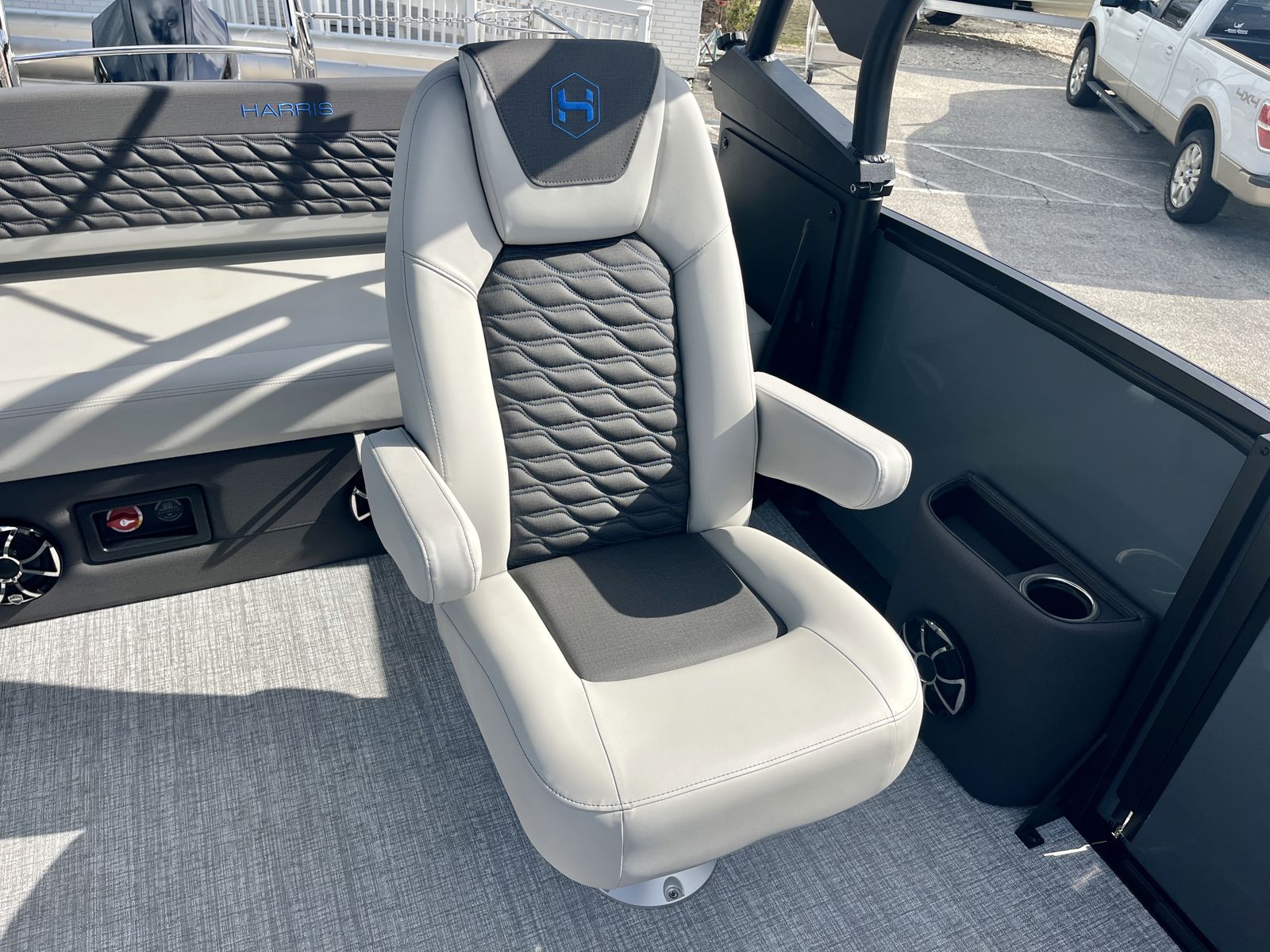 2026 Harris Sunliner 230S-14