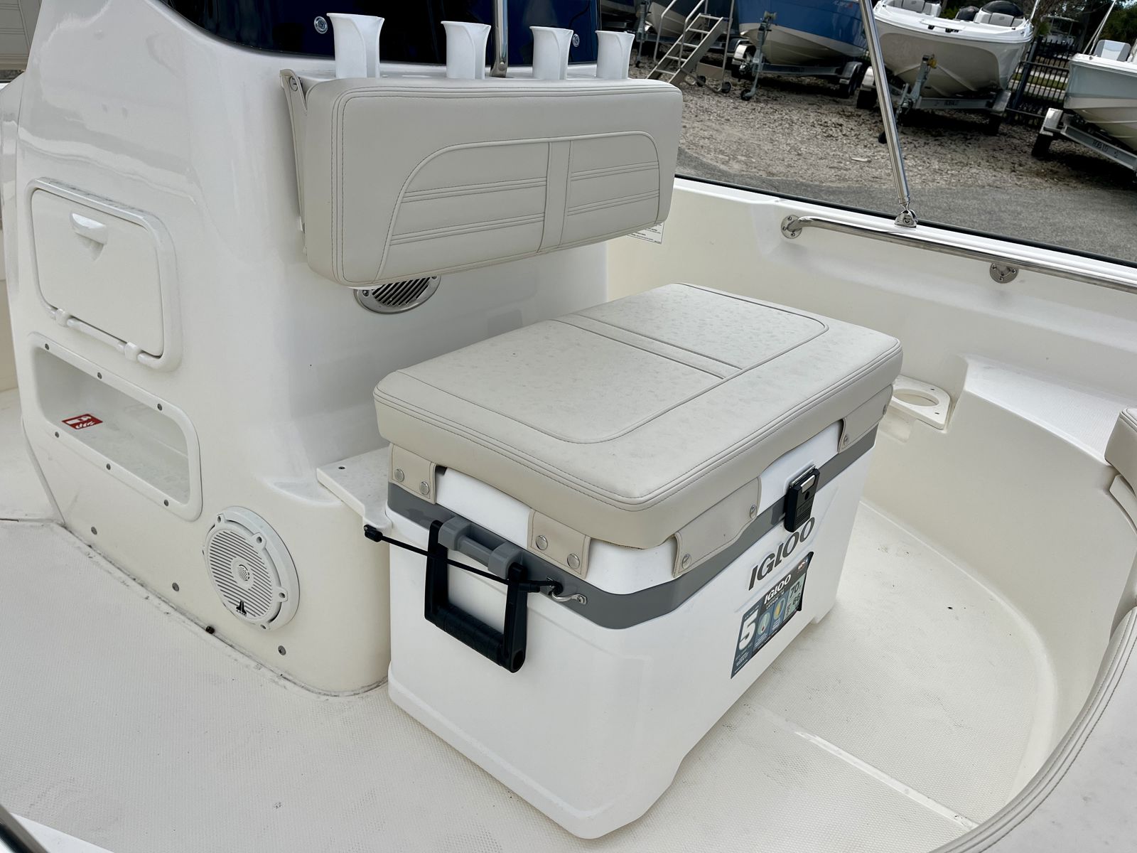 2026 Boston whaler 17MTK-12