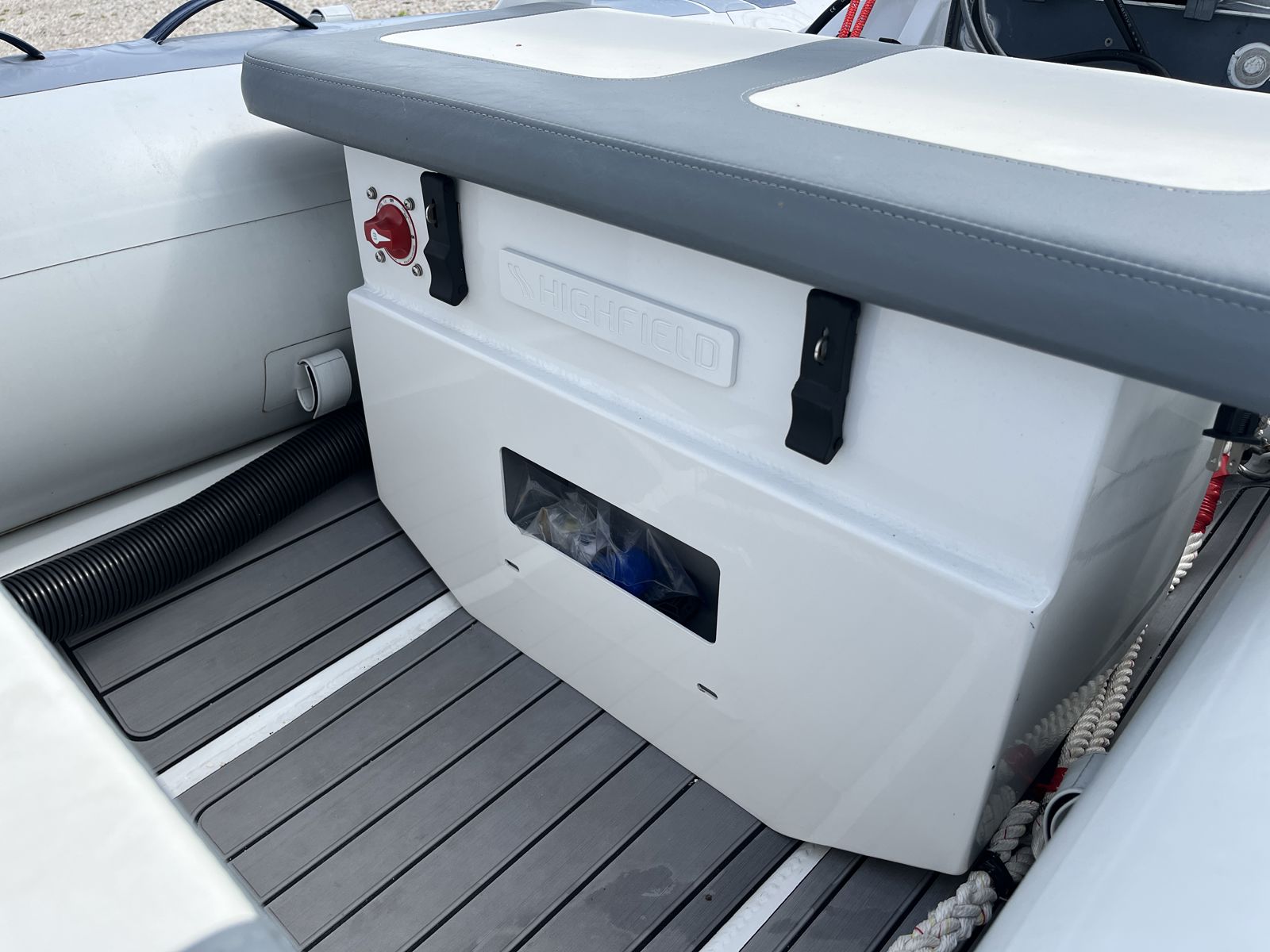 2023 Highfield CL360LS-15