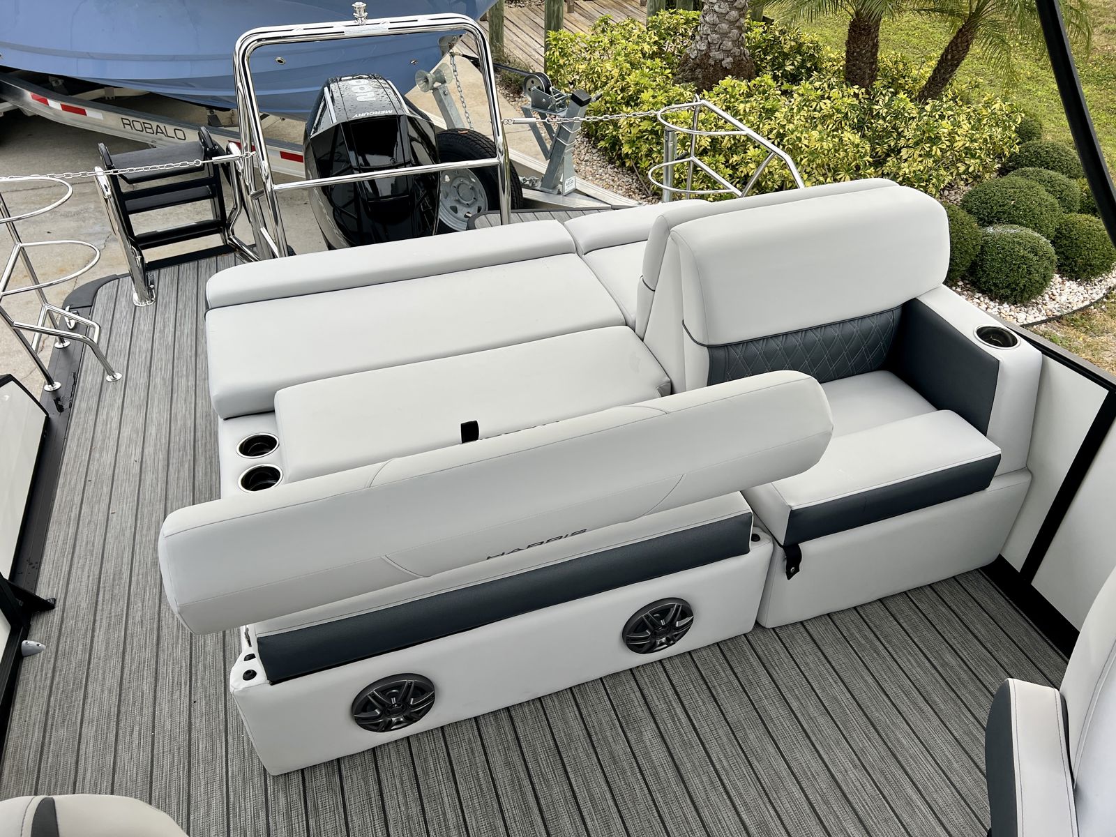 2025 Harris Sunliner 230-13