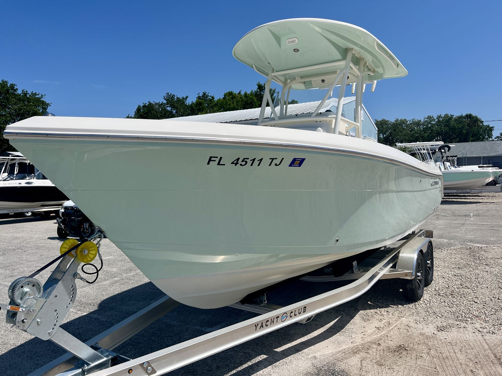 2023 Cobia 237CC0