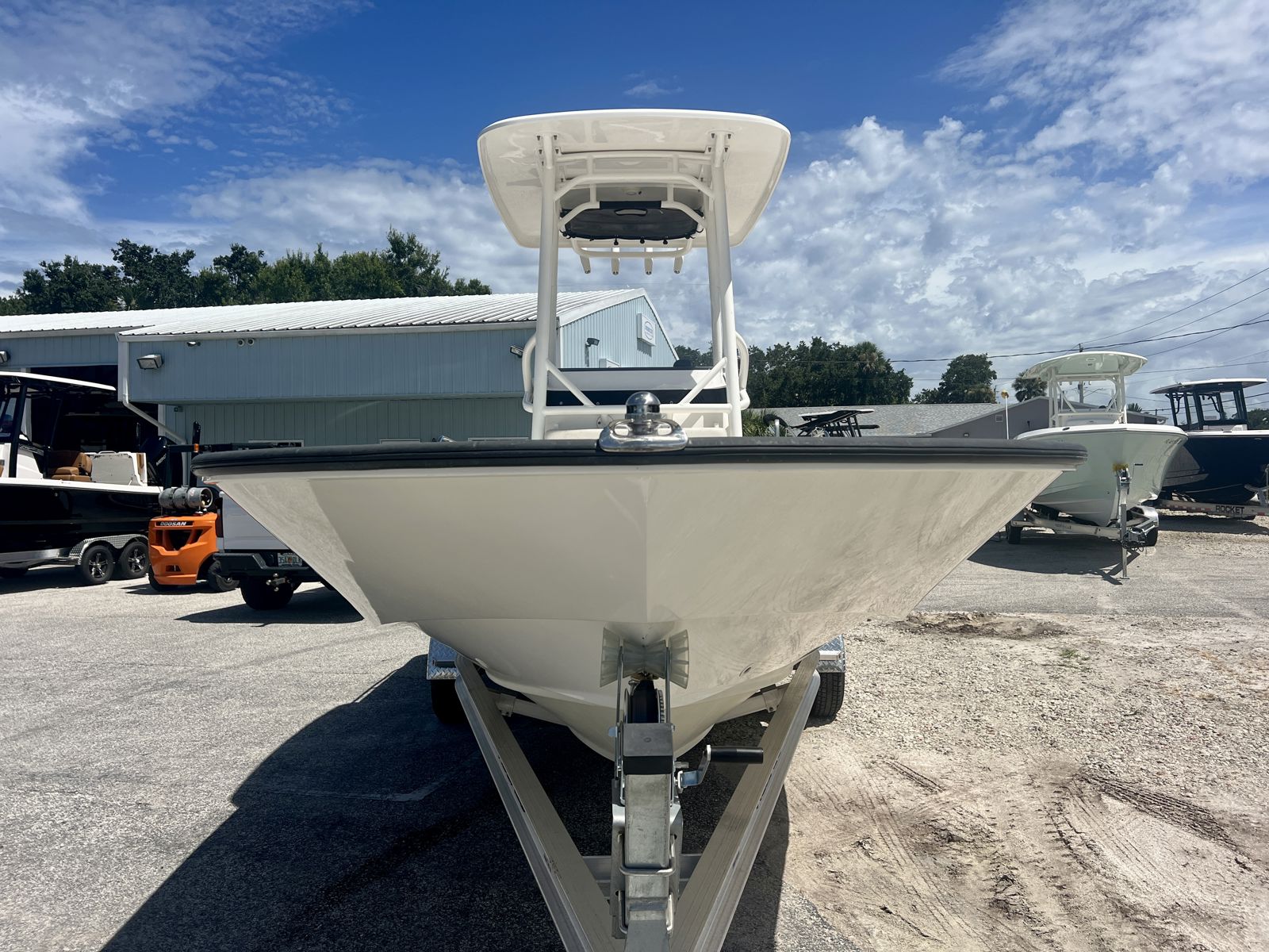 2023 Boston whaler 210 Montauk-3