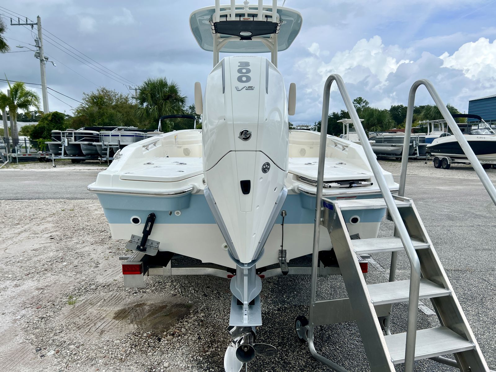 2026 Boston whaler 25DNT-7