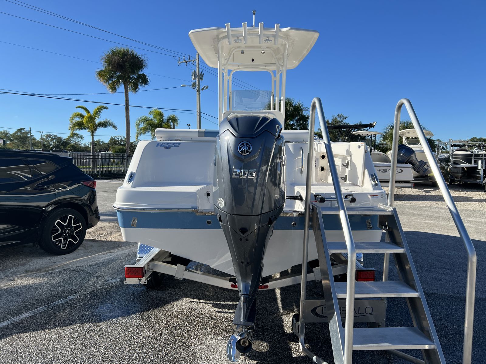 2026 Robalo R222-4
