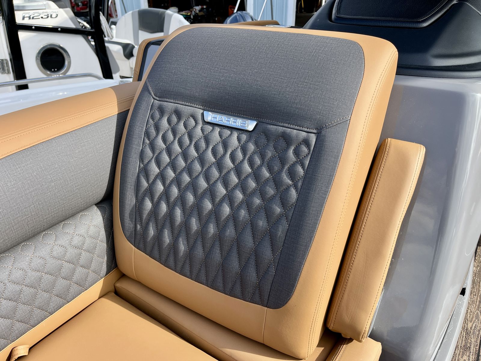 2026 Harris Sunliner 250-22