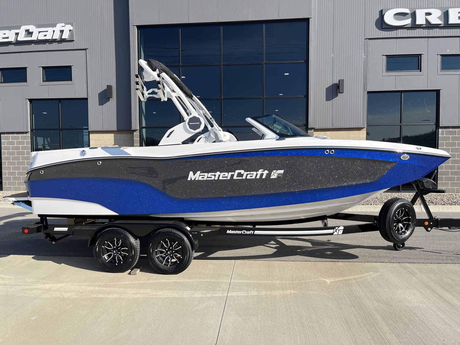 2026 MasterCraft XT22 - Current Watersports