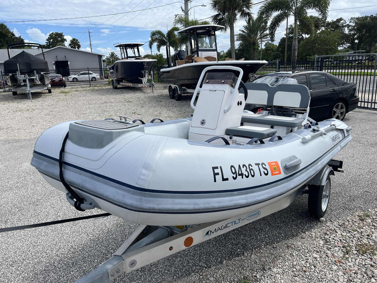 2023 Highfield CL360LS-3