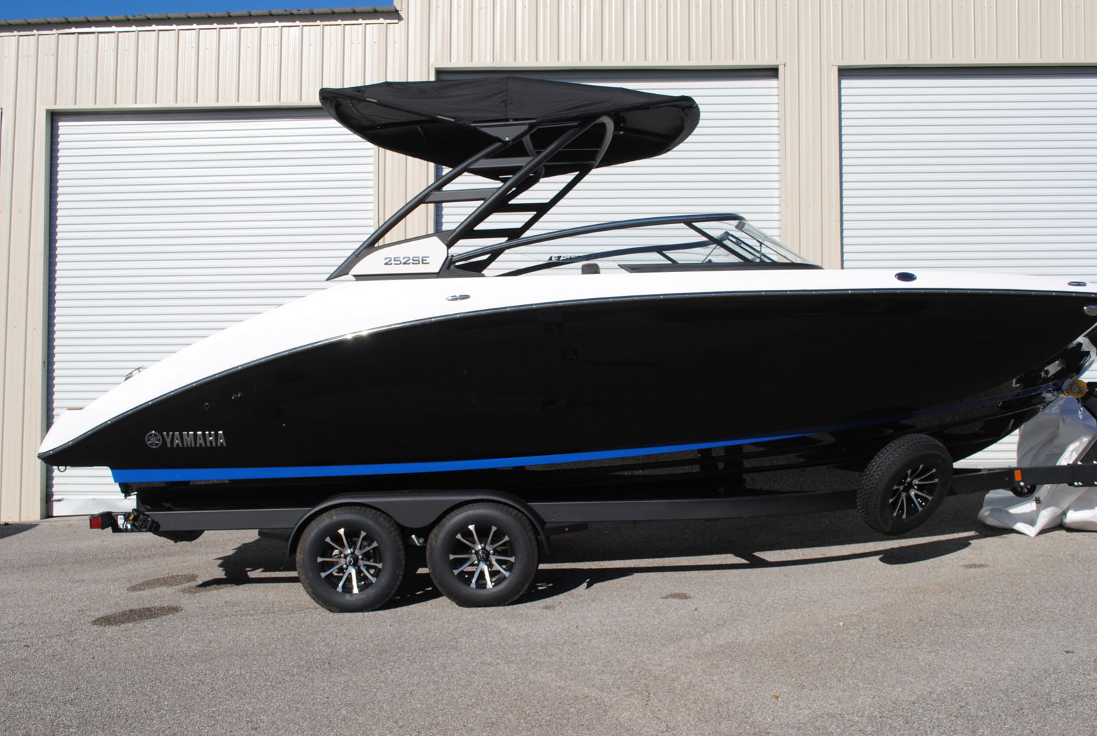 2025 Yamaha 252Se