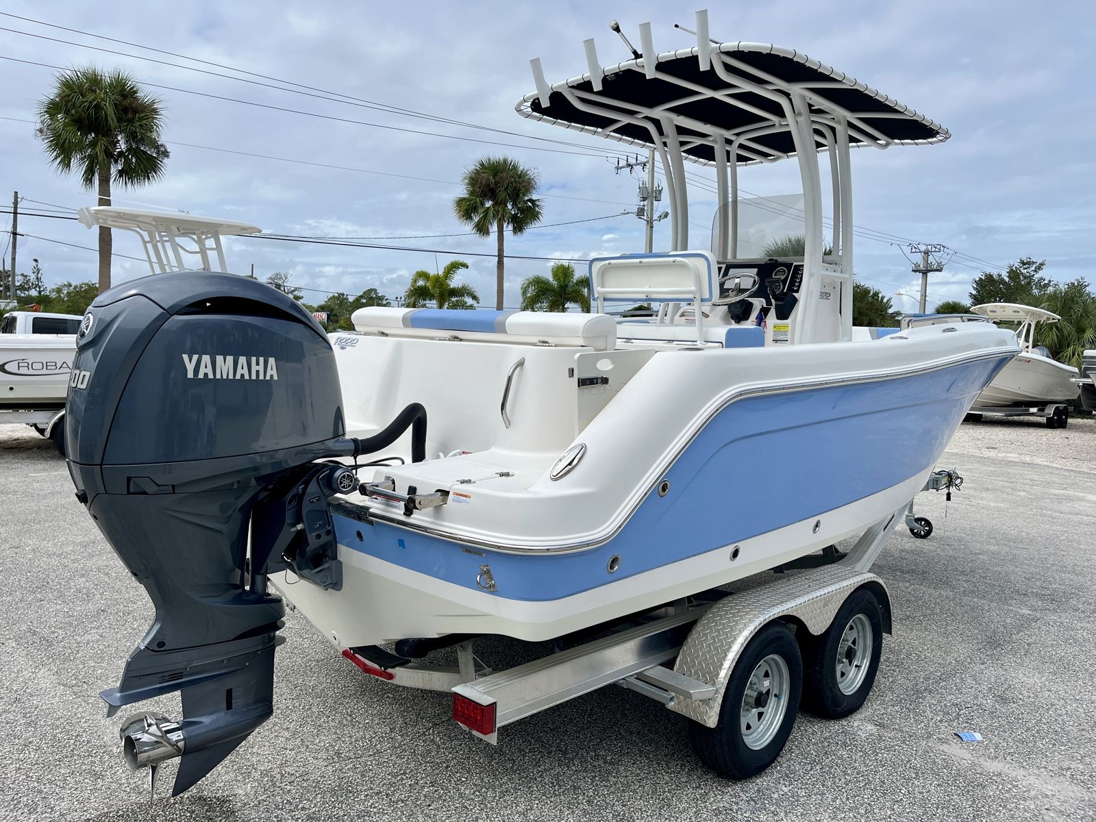 2024 Robalo r222 R222-1-7