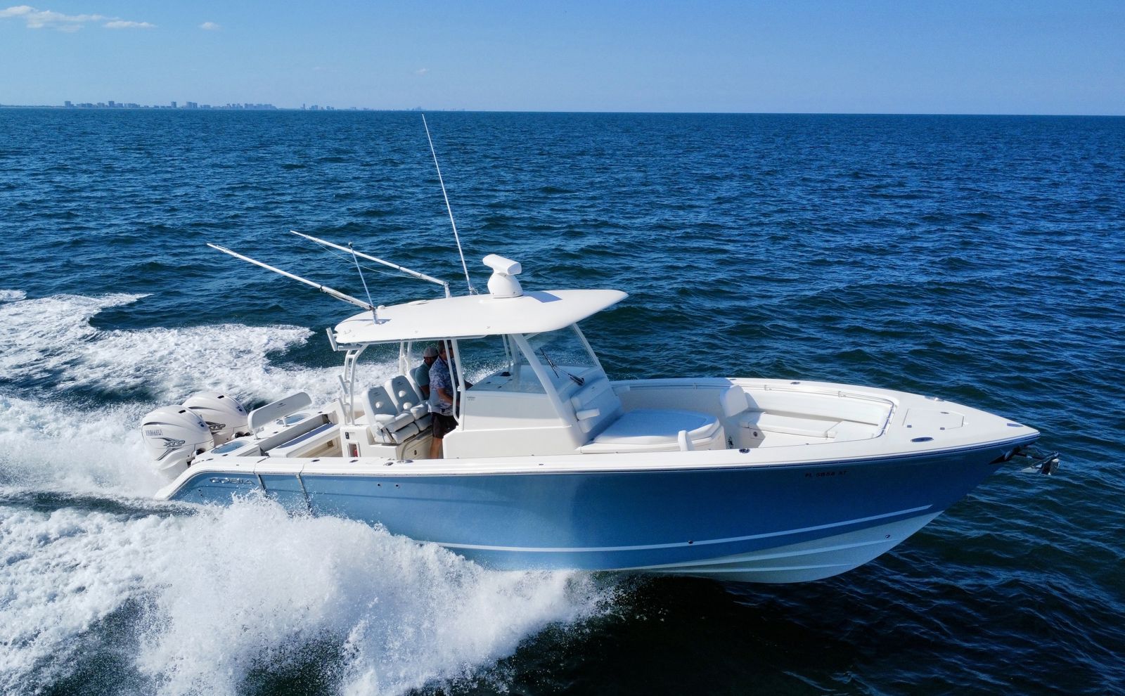 2020 Cobia 350 CC0
