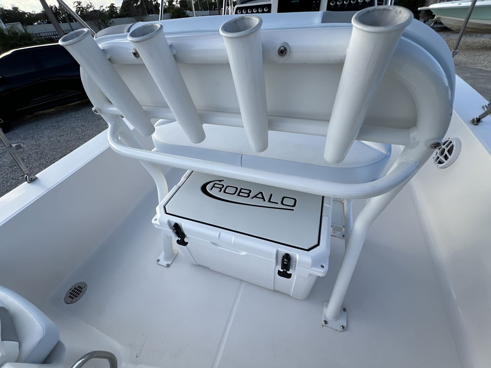 2024 Robalo 206c Cayman 20B-2-12