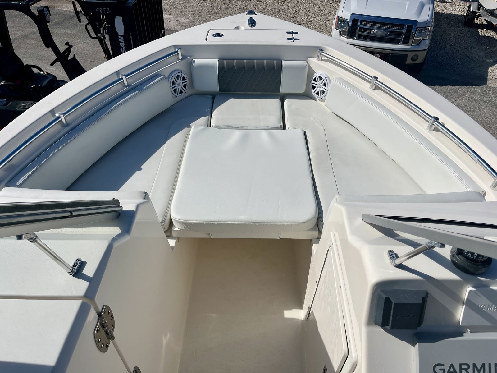 2023 Cobia 220dc Cobia DC-1-6