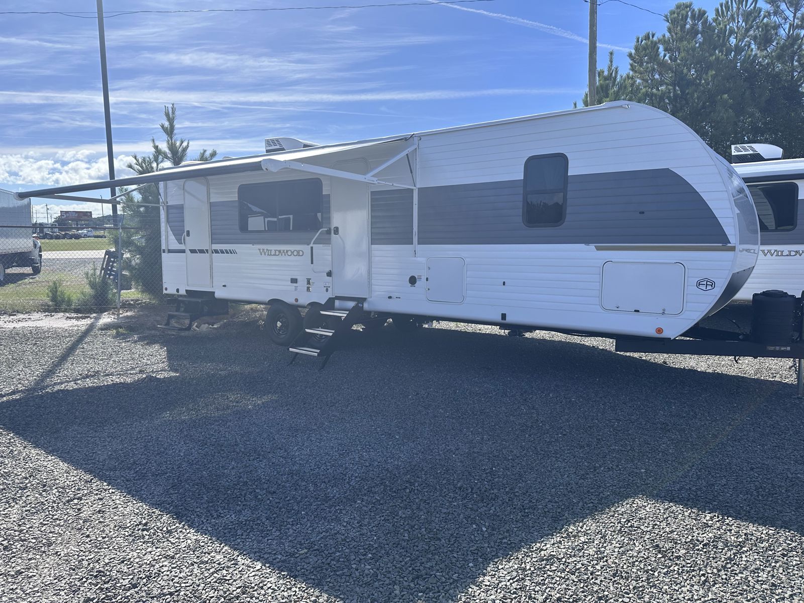 2027 Forest River Wildwood 26DBHD Travel Trailer
