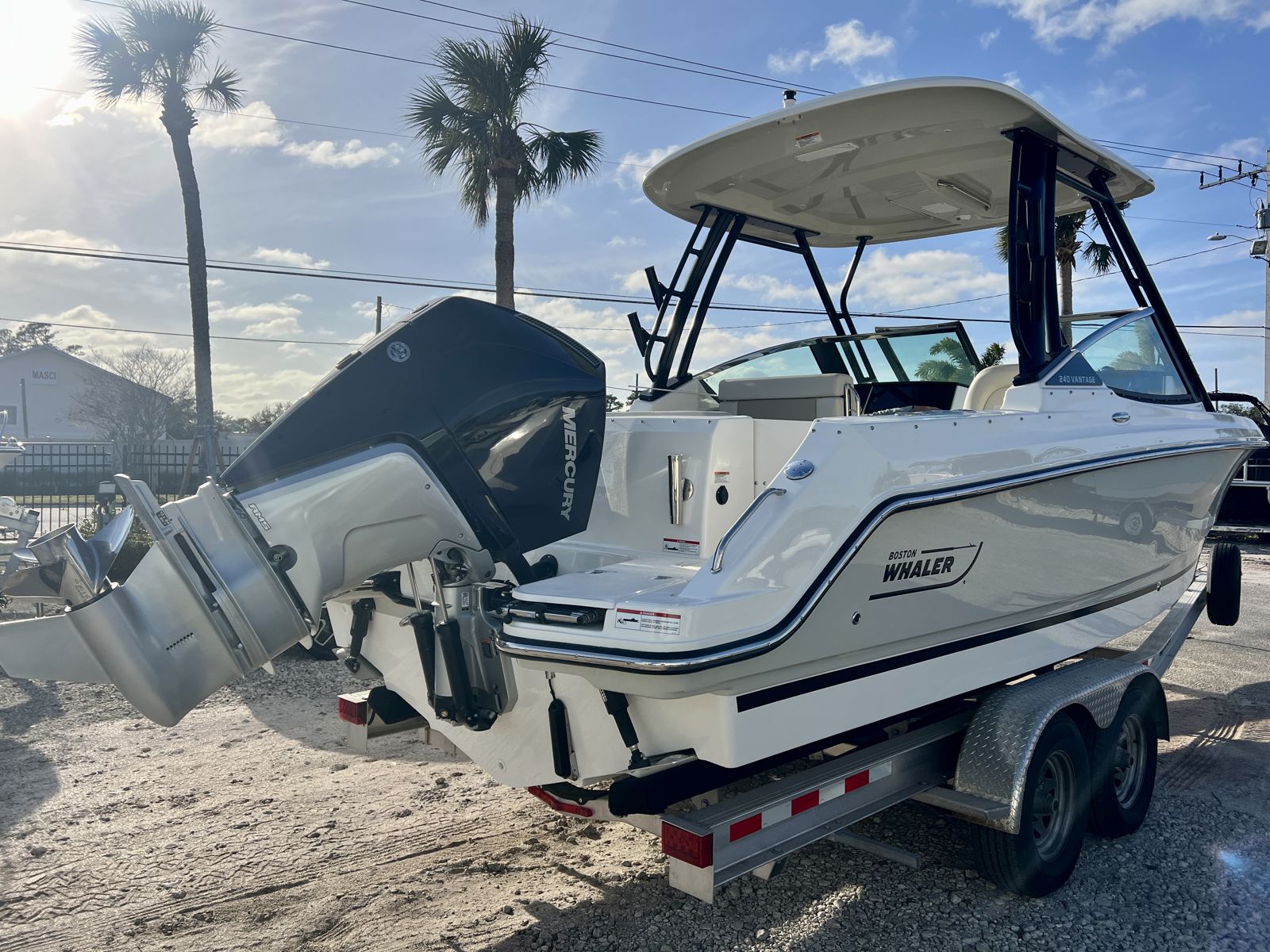 2025 Boston whaler 24VNT-7