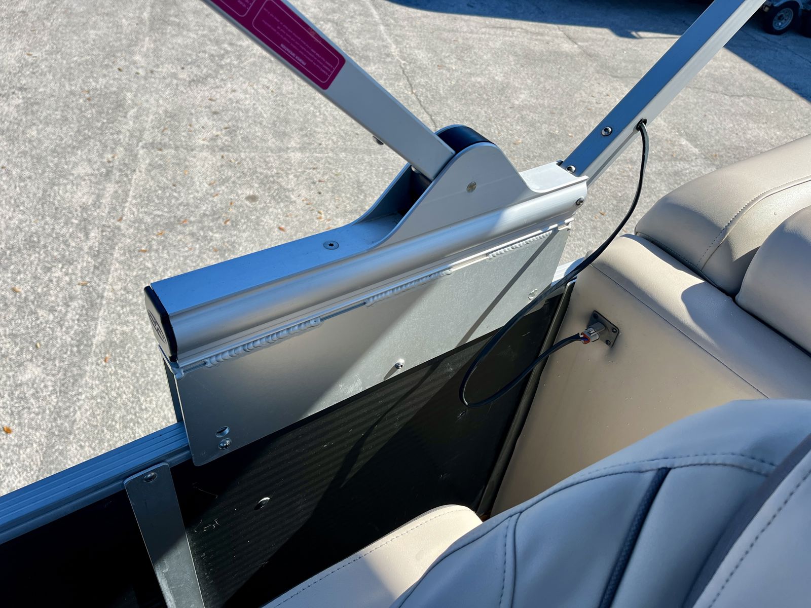 2023 Harris 230 Cruiser-17