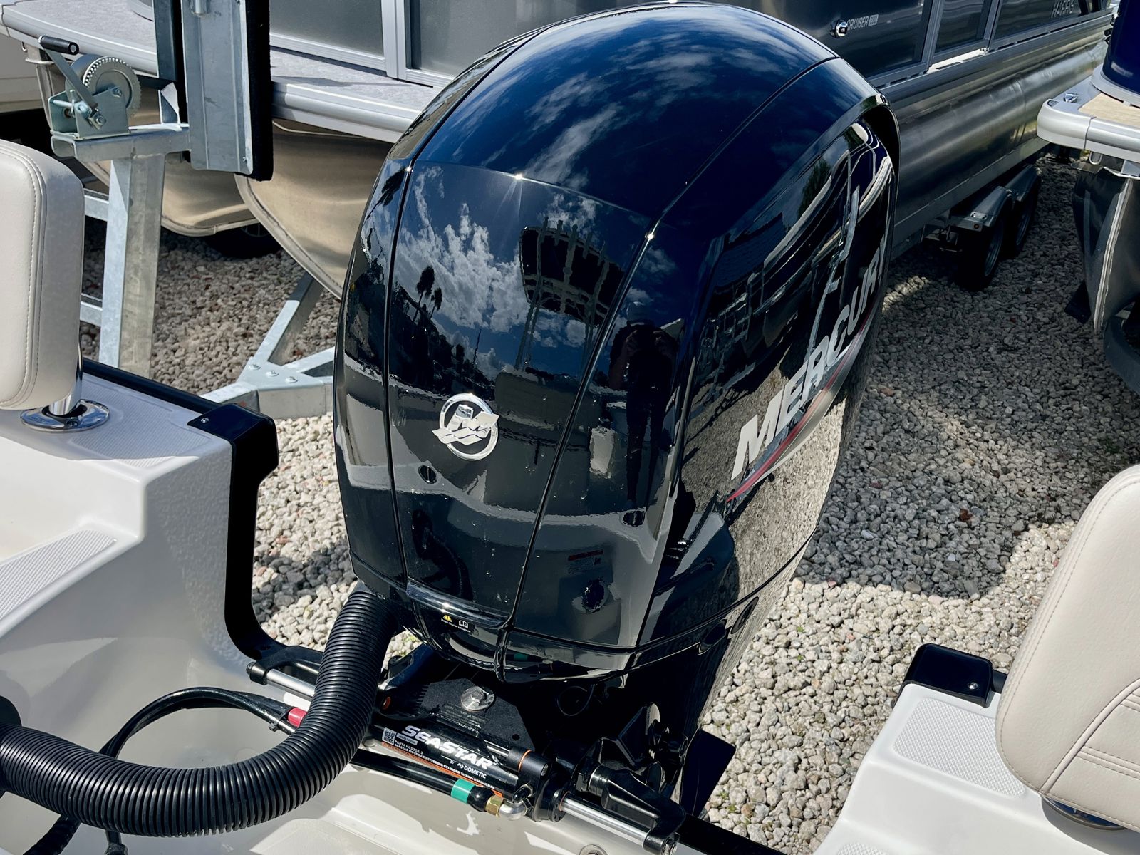 2026 Boston whaler 19 MTK-5