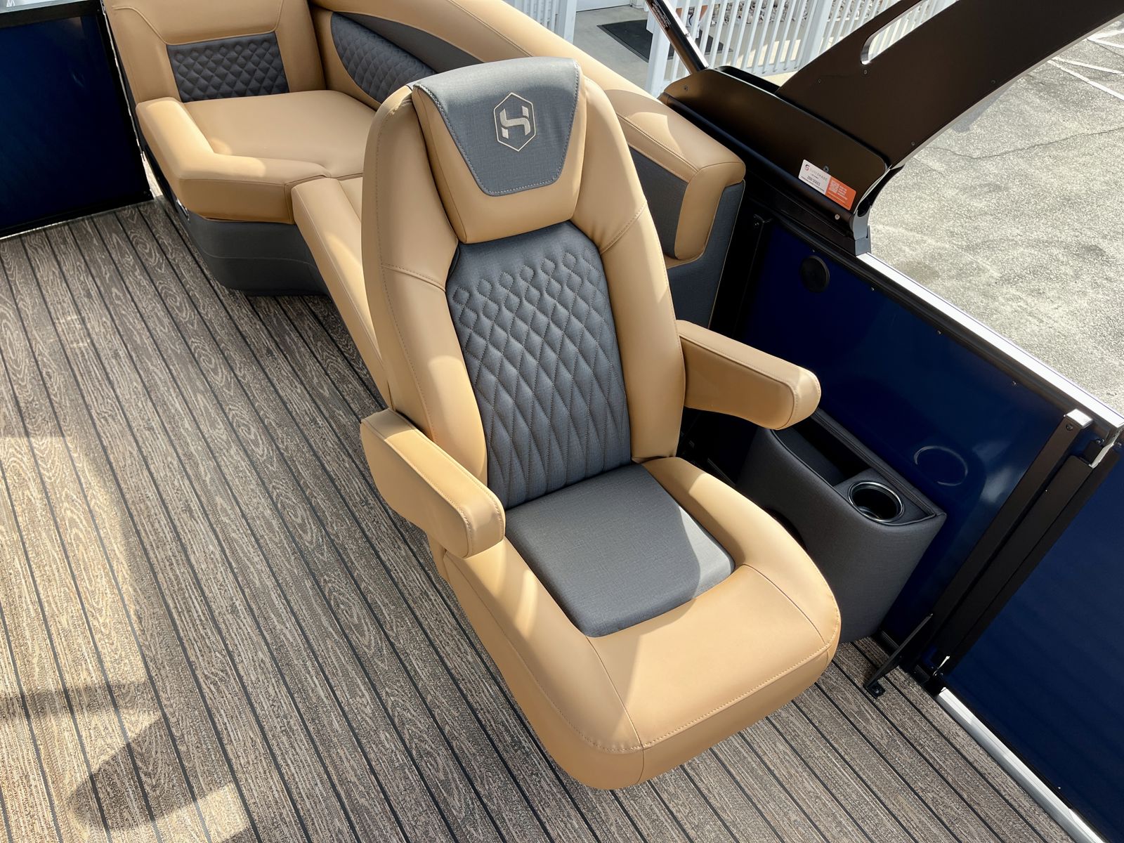 2026 Harris Sunliner 250-26