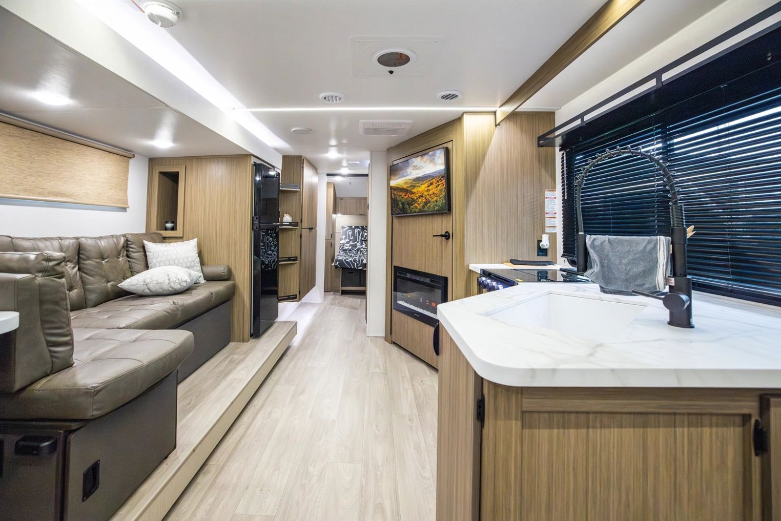 2026 Forest River Wildwood X-lite 28ICE Travel Trailer