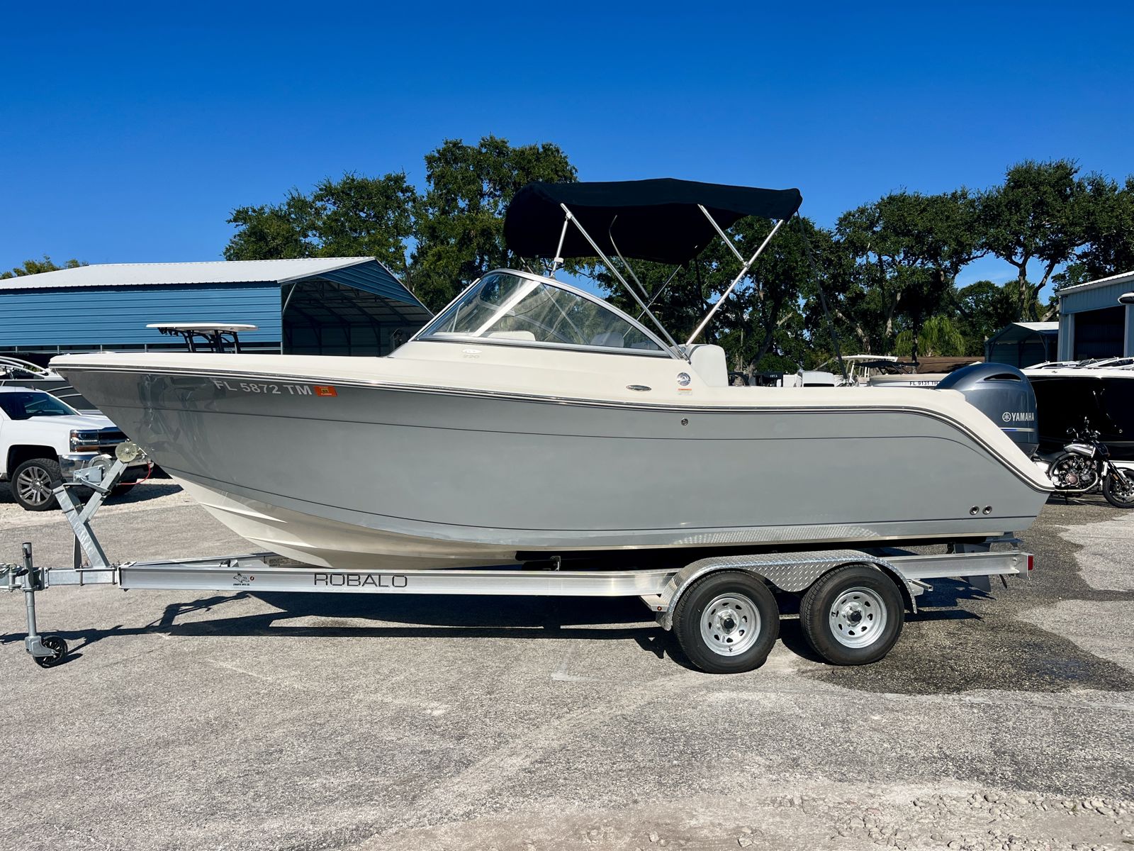 2023 Cobia 220dc Cobia DC-1-3