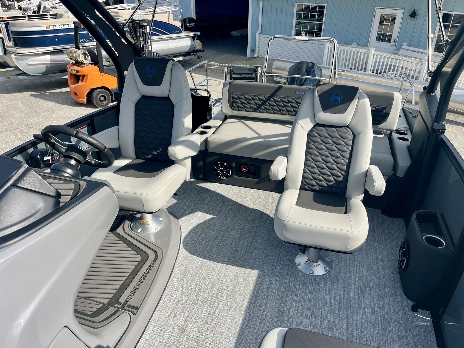 2026 Harris Sunliner 230S-13