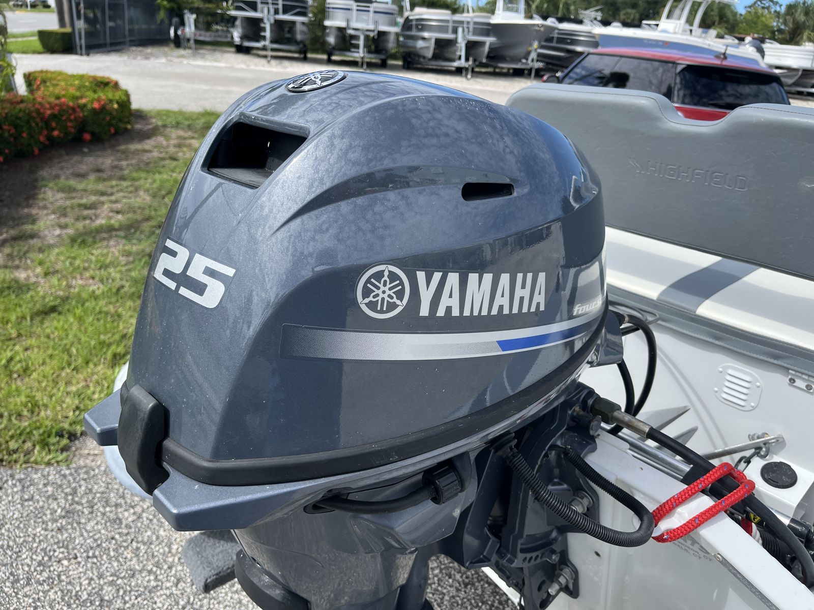 2023 Highfield CL360LS-9