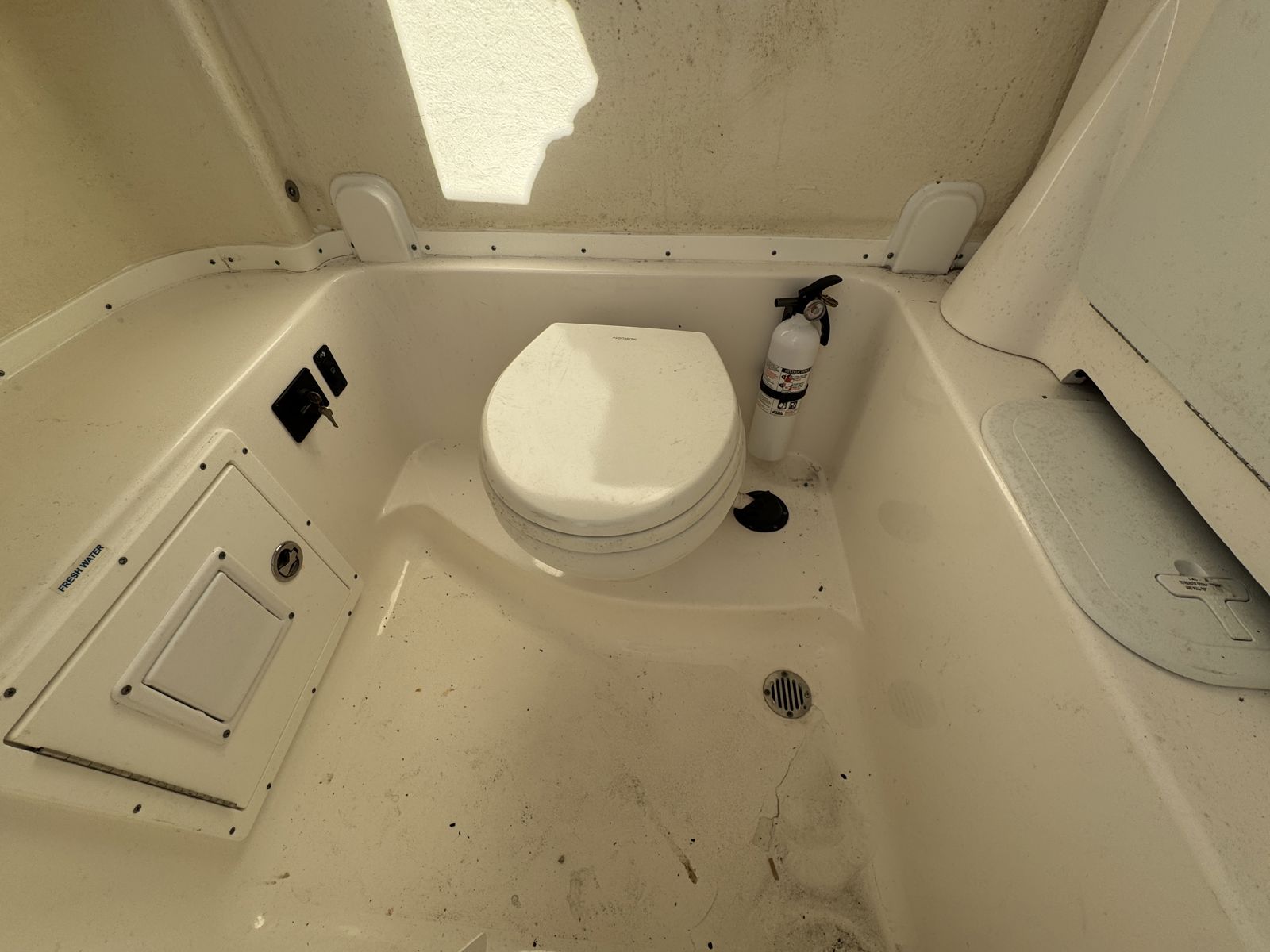 2020 Tidewater 280 CC-64