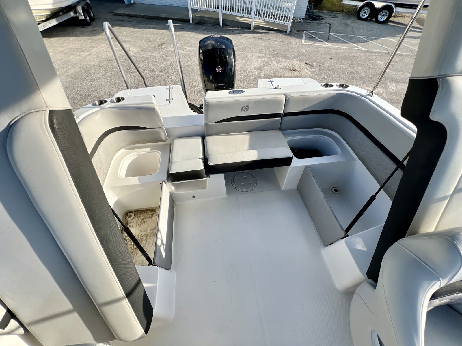 2024 Hurricane SS 218-11