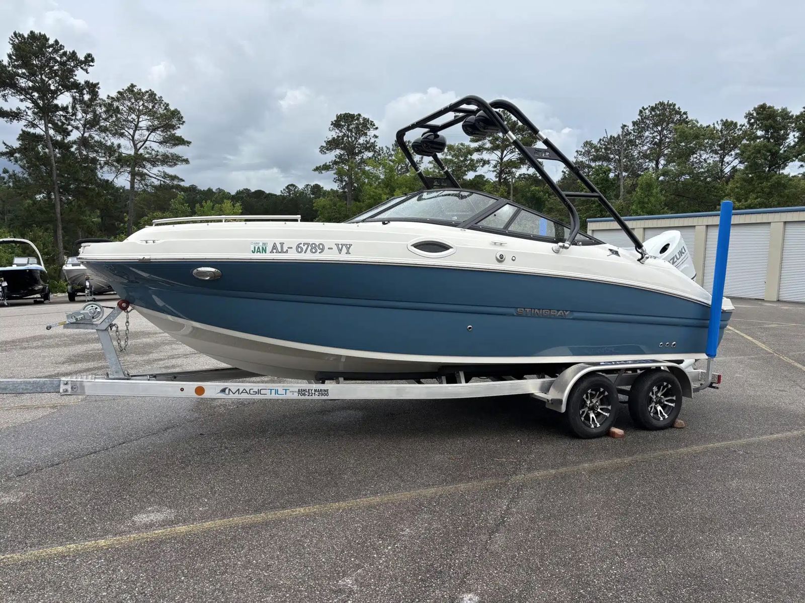 2024 Stingray 211 DC - 2