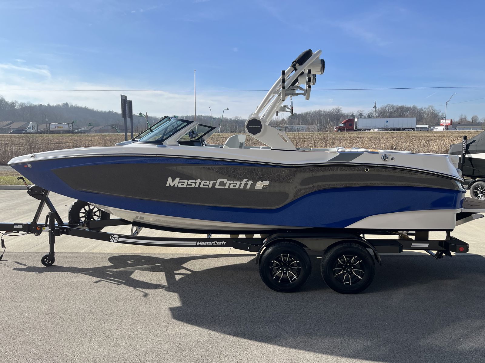 2026 MasterCraft XT22 - Current Watersports