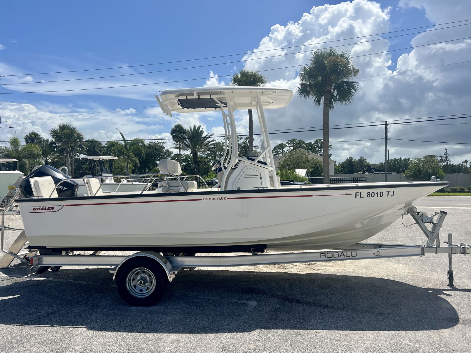 2023 Boston whaler 210 montauk Montauk 21-10