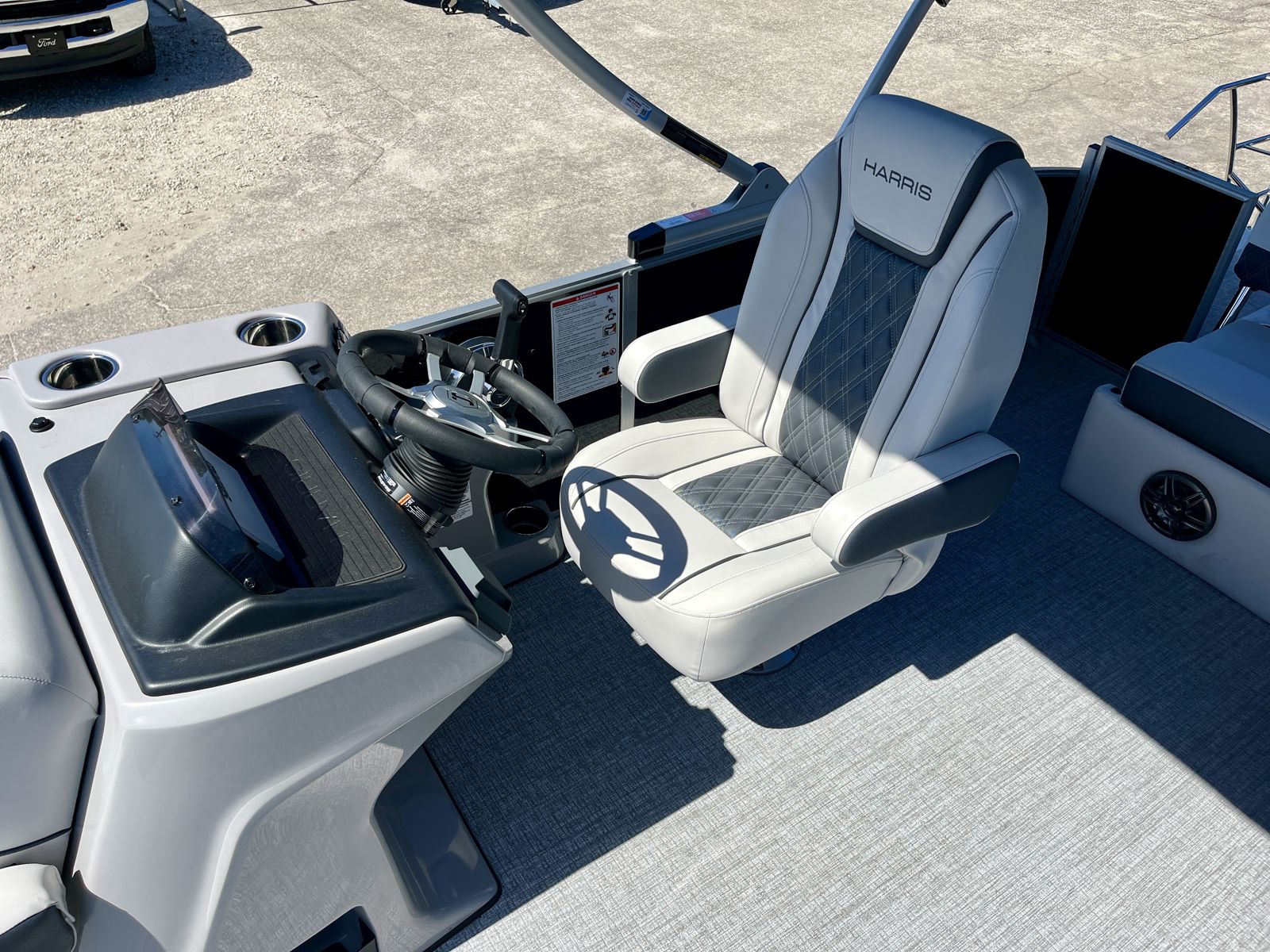 2025 Harris Sunliner 210-13