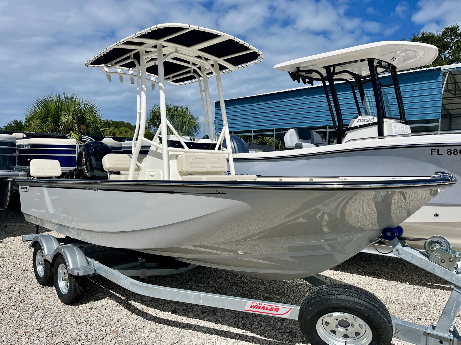 2026 Boston whaler 19 MTK-2