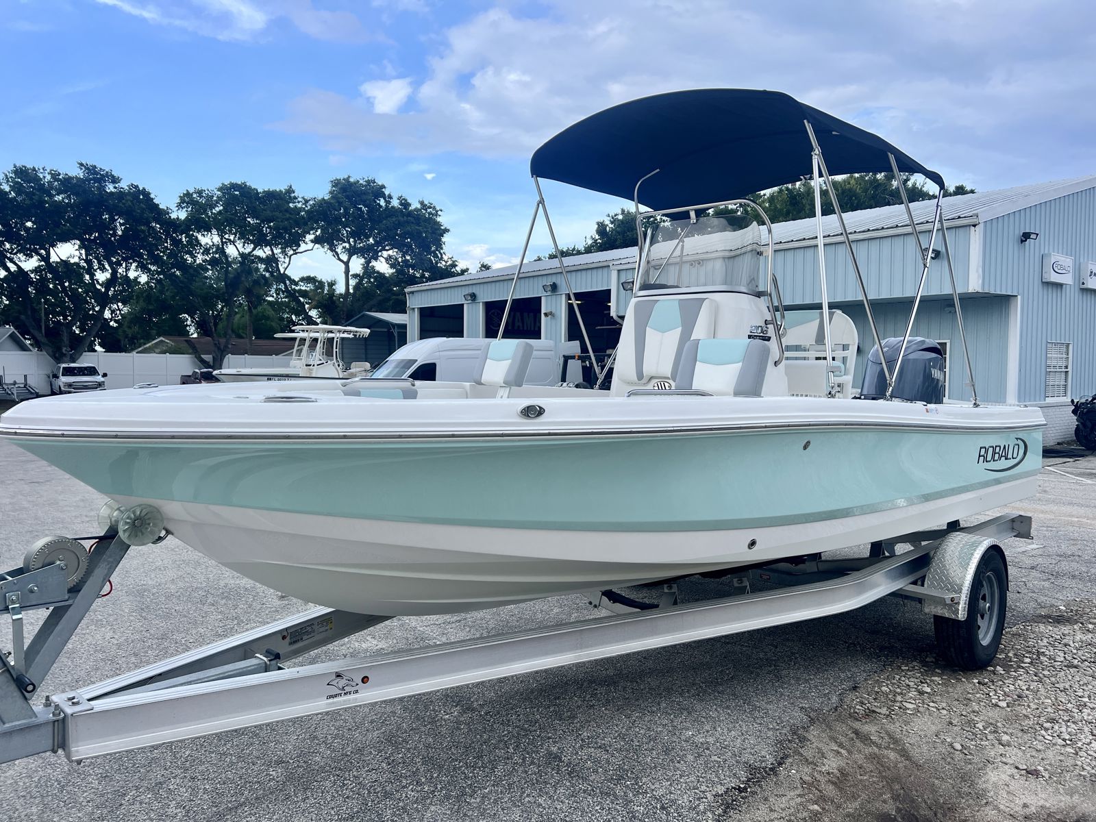 2024 Robalo 206 Cayman-3