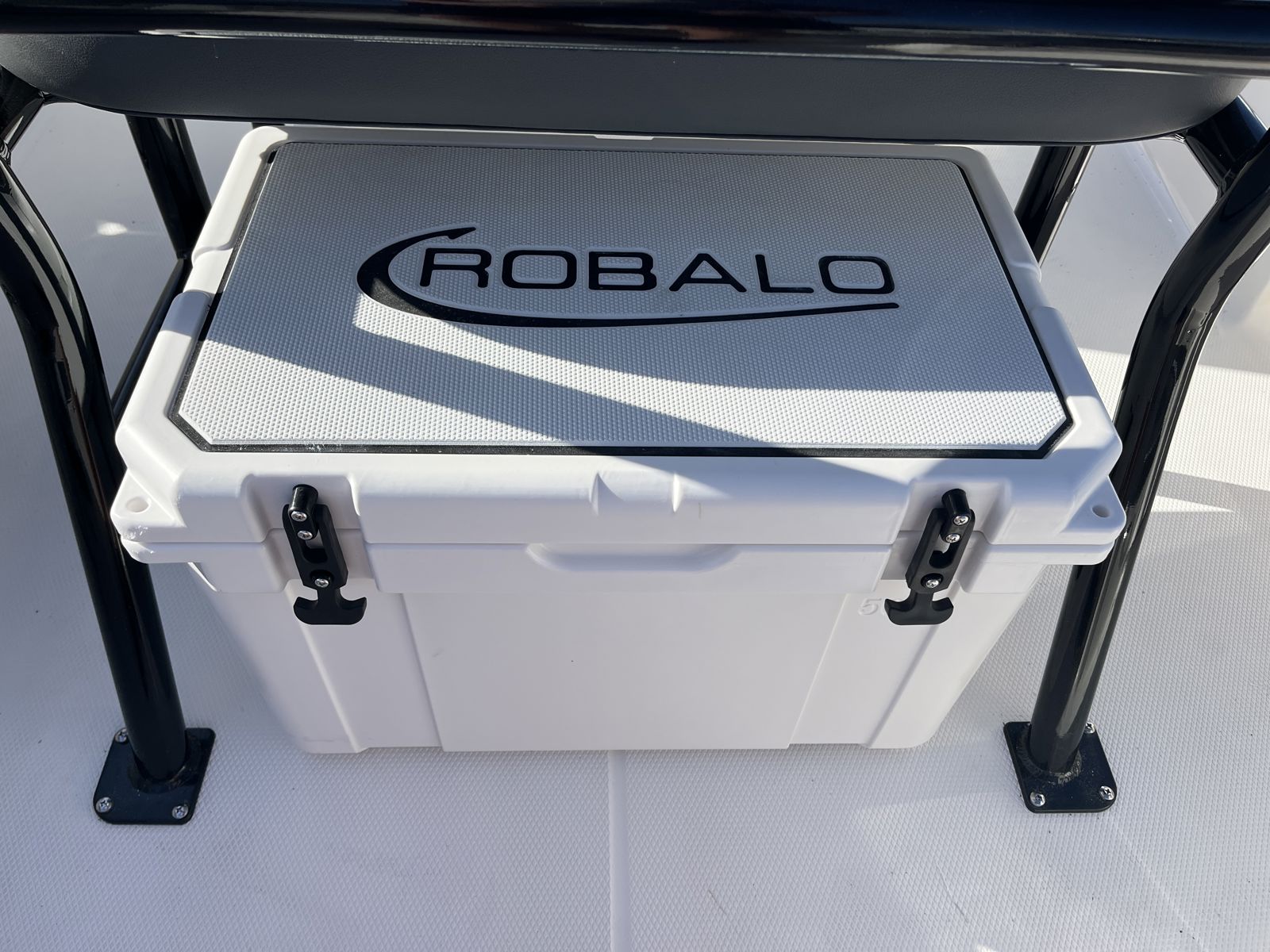 R200 Roclk 2026 Robalo R200 20 For Sale in Florida - 7c37d