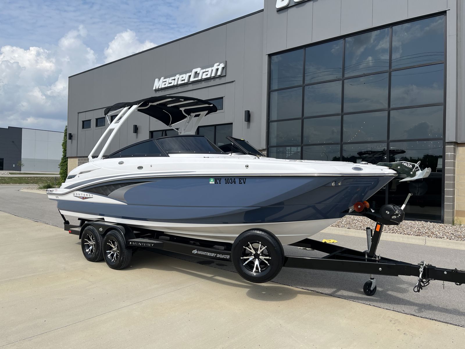 2025 Monterey M6 for sale in Louisville, KY