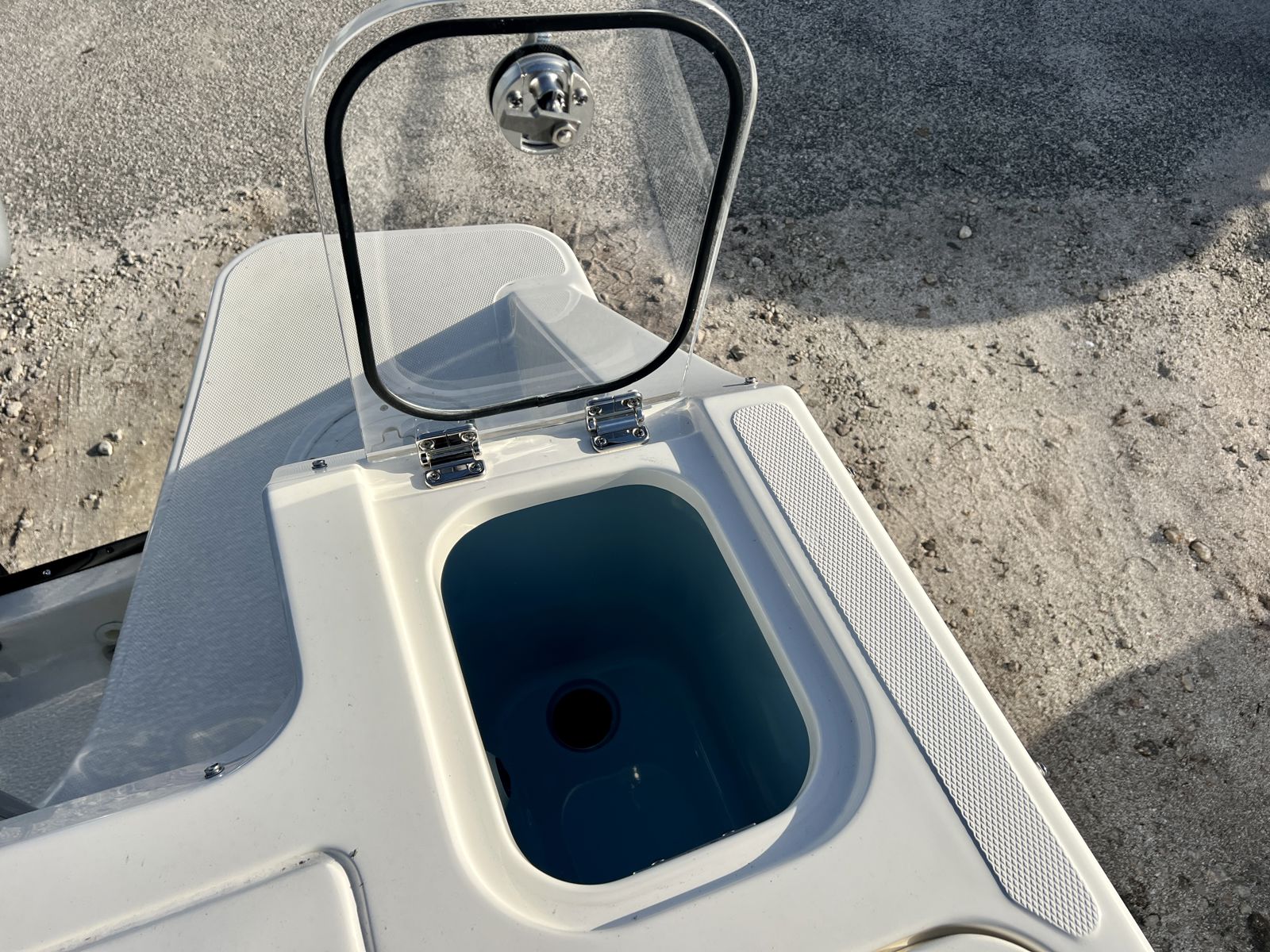 2025 Boston whaler 24VNT-11