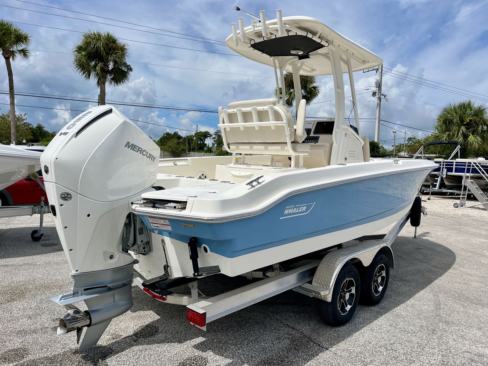 2026 Boston whaler 22DNT-7