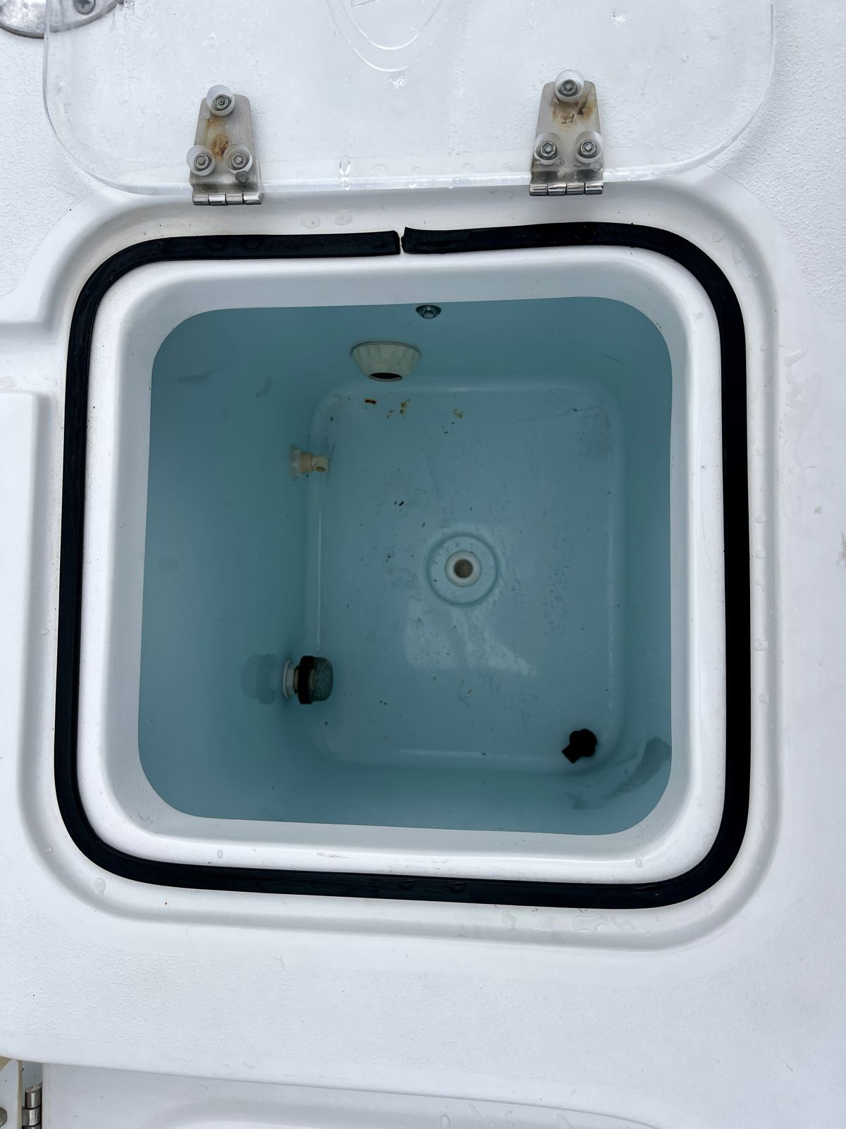 2018 Sea hunt 27GF-33