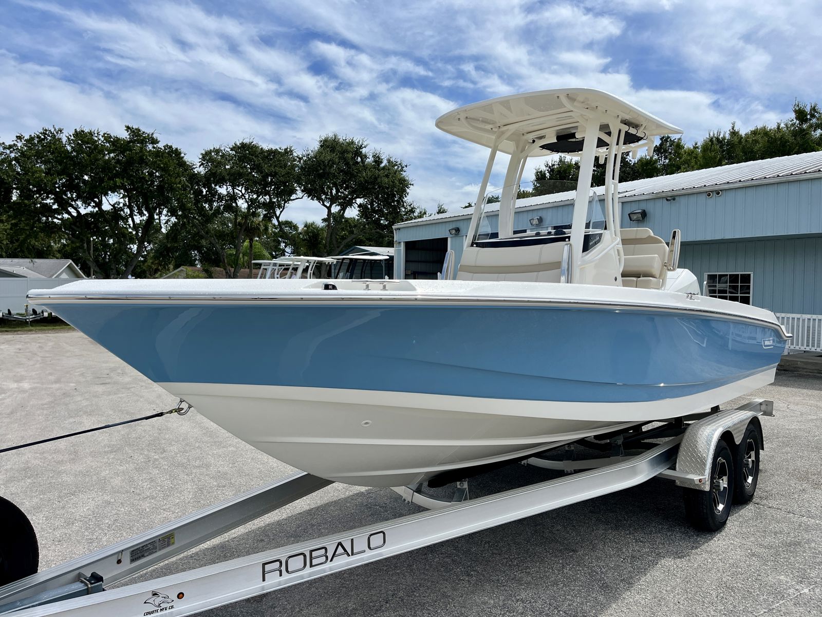 2026 Boston whaler 22DNT-3