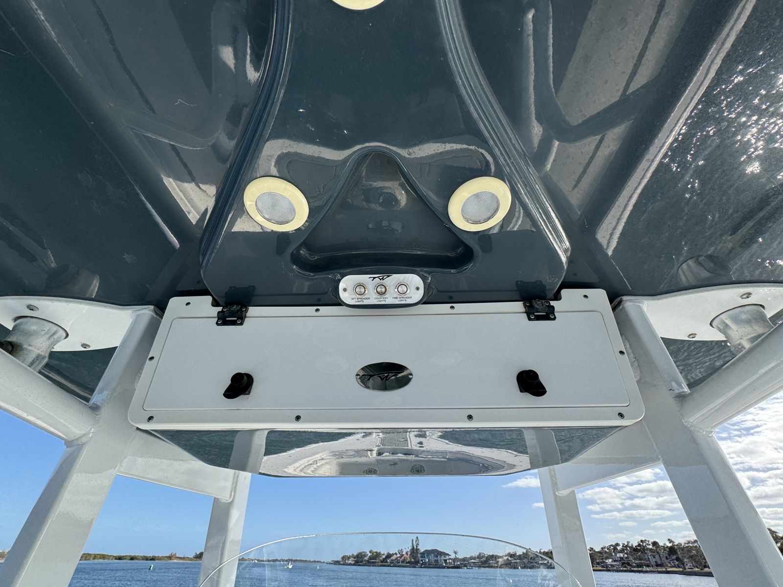 2020 Tidewater 280 CC-44