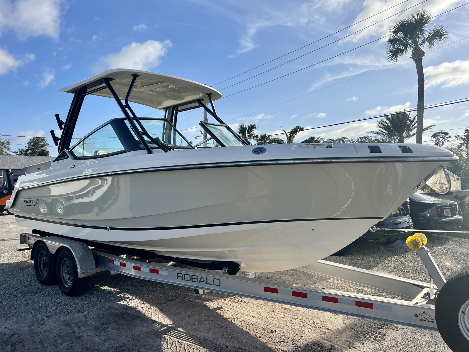 2025 Boston whaler 24VNT0