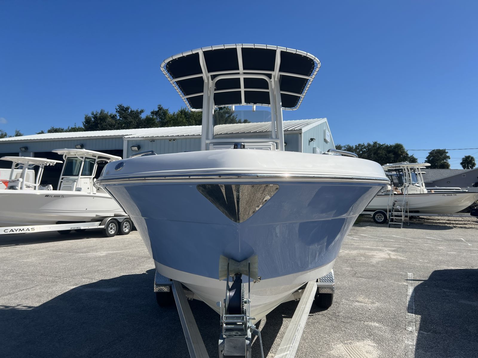 2024 Robalo r222 R222-1-3