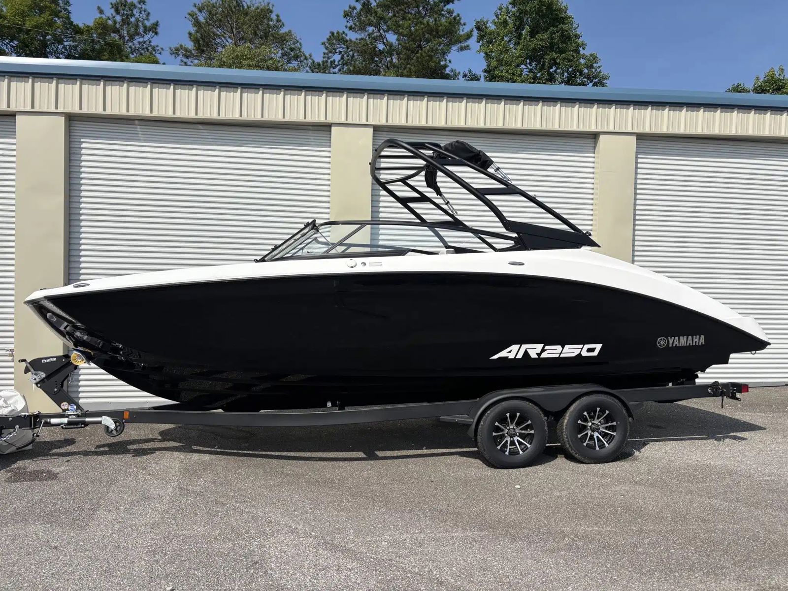 2026 Yamaha AR250