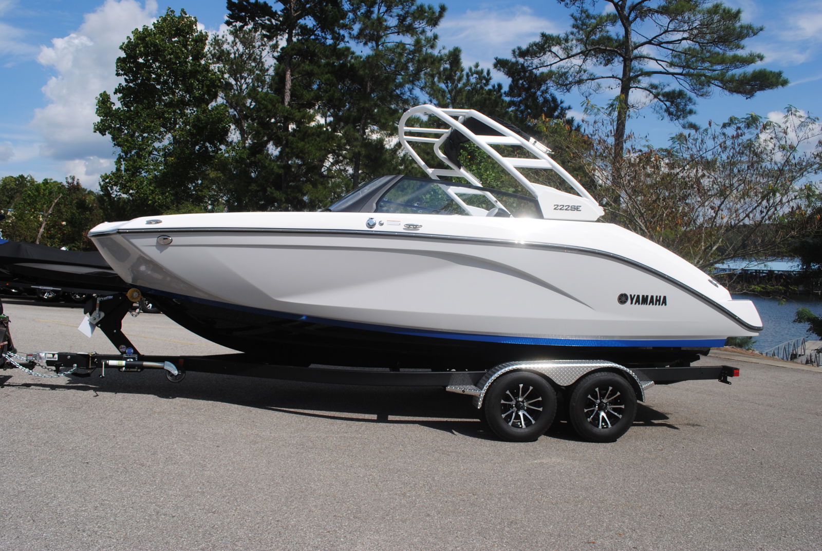 2026 Yamaha 222SE
